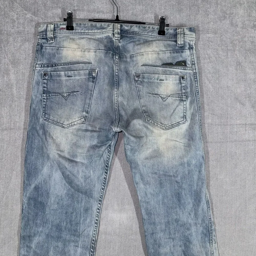 Diesel Darron Men’s Jeans W33 L32 Regular Slim Tapered Distressed Light Wash